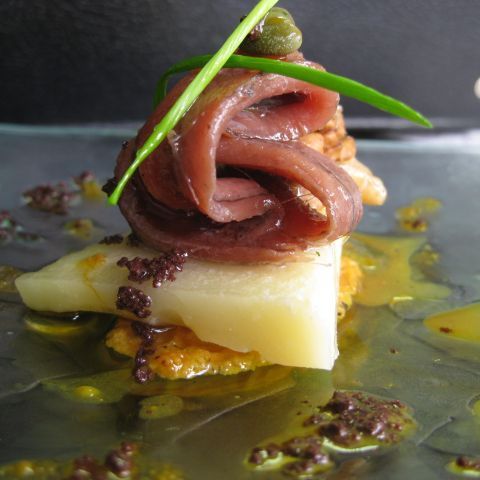 Queso Idiazabal con anchoa
