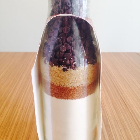 Cada frasco de Cake Mix contiene todos los ingredientes esenciales