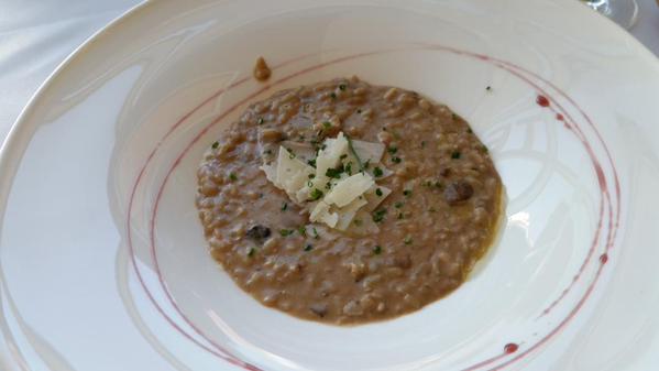 Arroz meloso con hongos