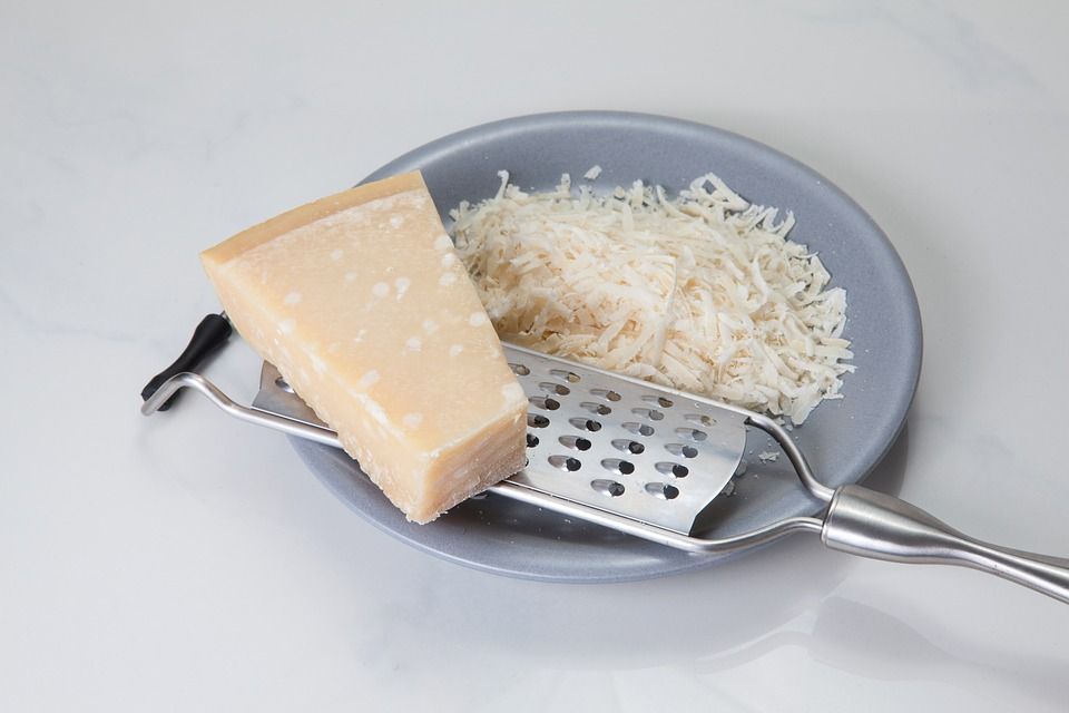 Cómo hacer crujiente de parmesano