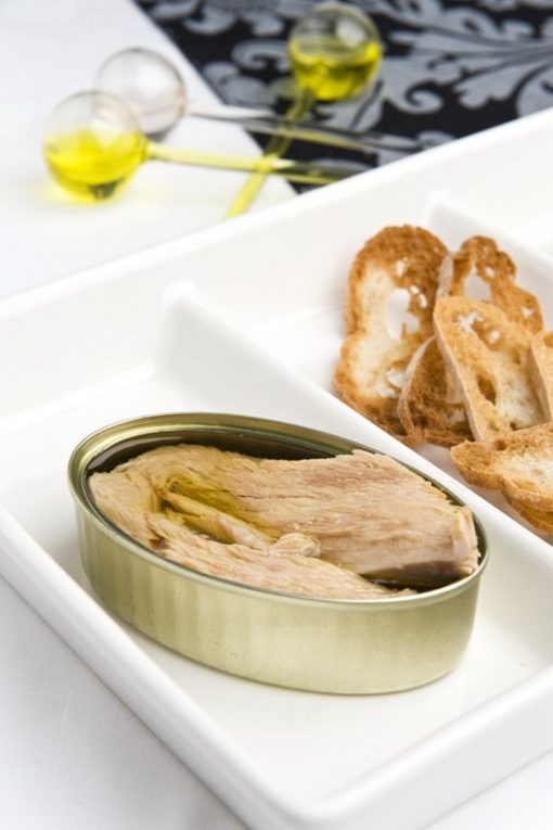 White tuna belly elaborated in fresh La Lata de Braulio